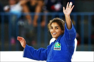 Douradense foi convocada após bom desempenho nas Olimpíadas Escolares.