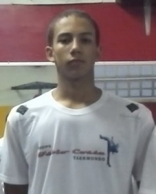 Victor Moreira foi vice campeão da categoria juvenil até 55 kg