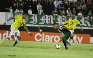 No jogo de ida, times empataram em 2 a 2 no Morenão.