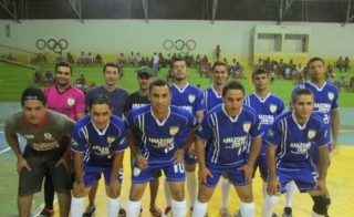 O time do Amazônia Center que luta pelo bicampeonato de futsal em Eldorado.