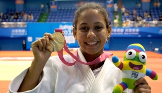 Layana Colman﻿ é campeã dos Jogos Olímpicos da Juventude de Nanquim 2014.