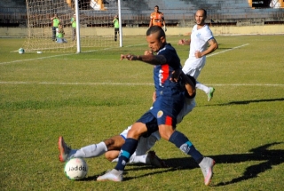 Otacílio Neto defendeu o Sete na Série D do Brasileiro em 2016 