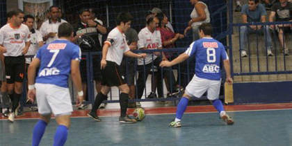 Começou! Metropolitano tem início nesta sexta-feira com três jogos