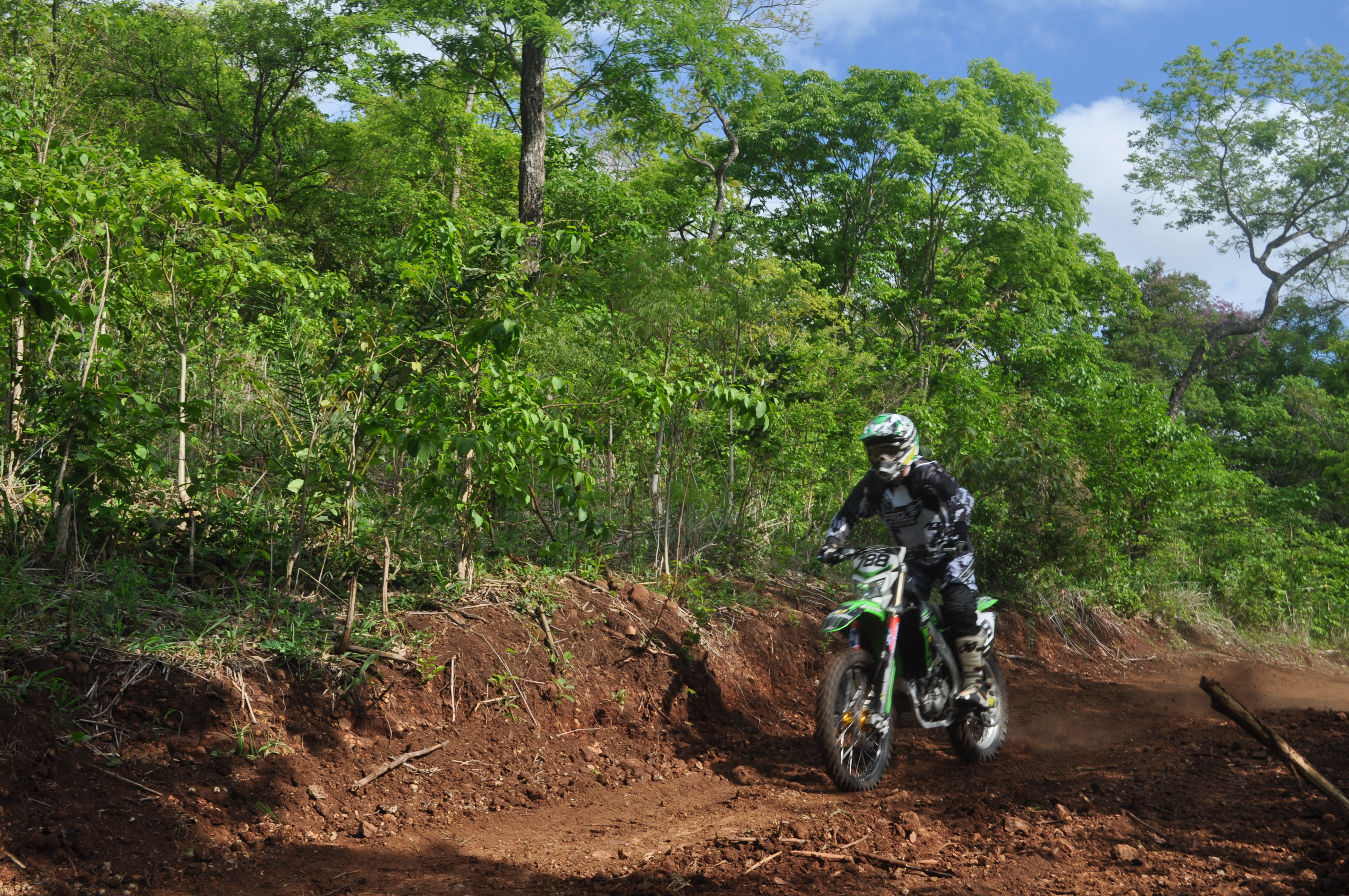 Stédile fatura mais uma etapa do Brasileiro de Cross Country