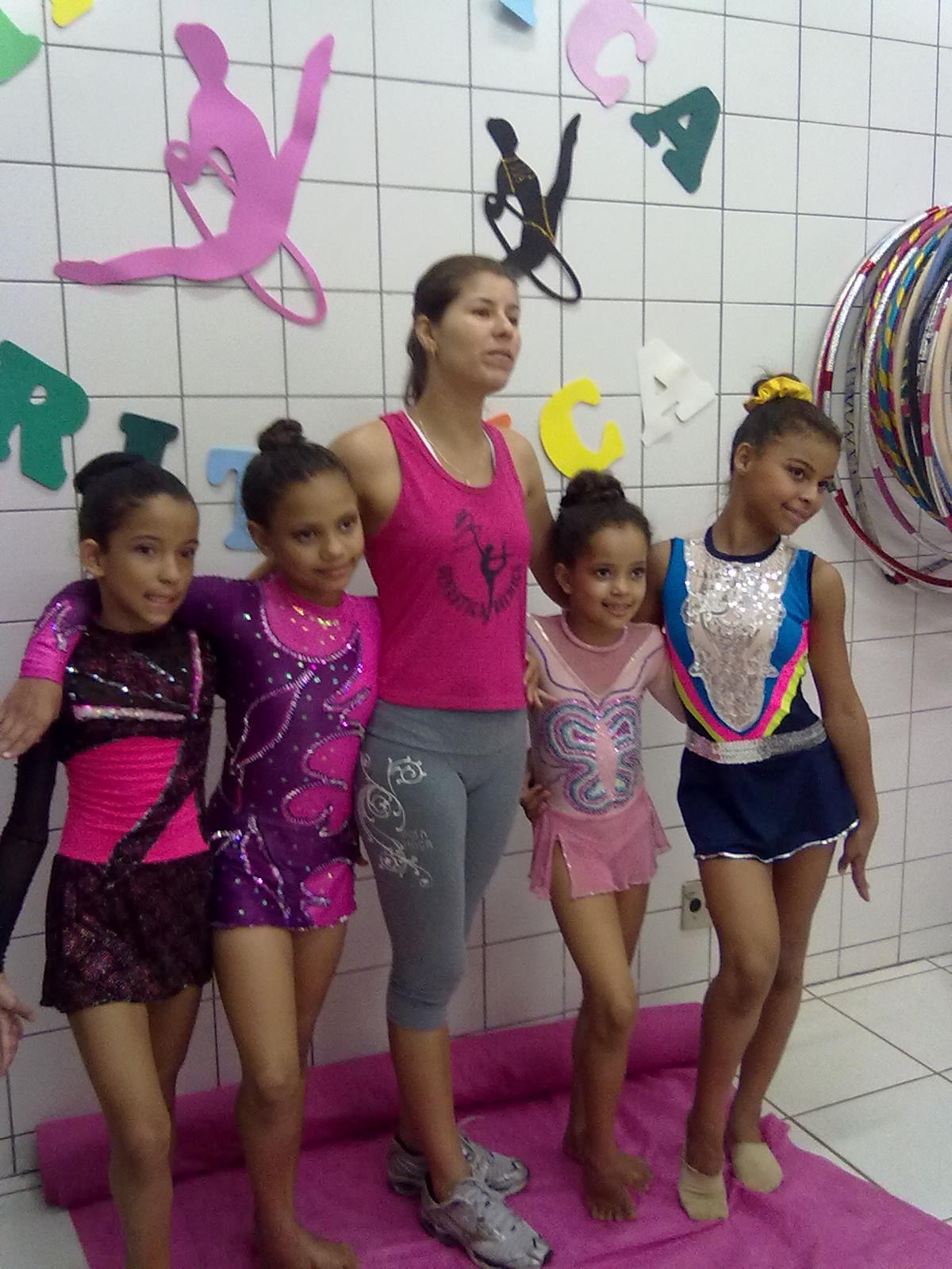 Quatro alunas do Atleta do Futuro embarcam amanhã rumo ao Torneio Nacional de Ginástica Rítmica