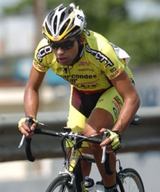 Magno assume a liderança do Tour do Brasil