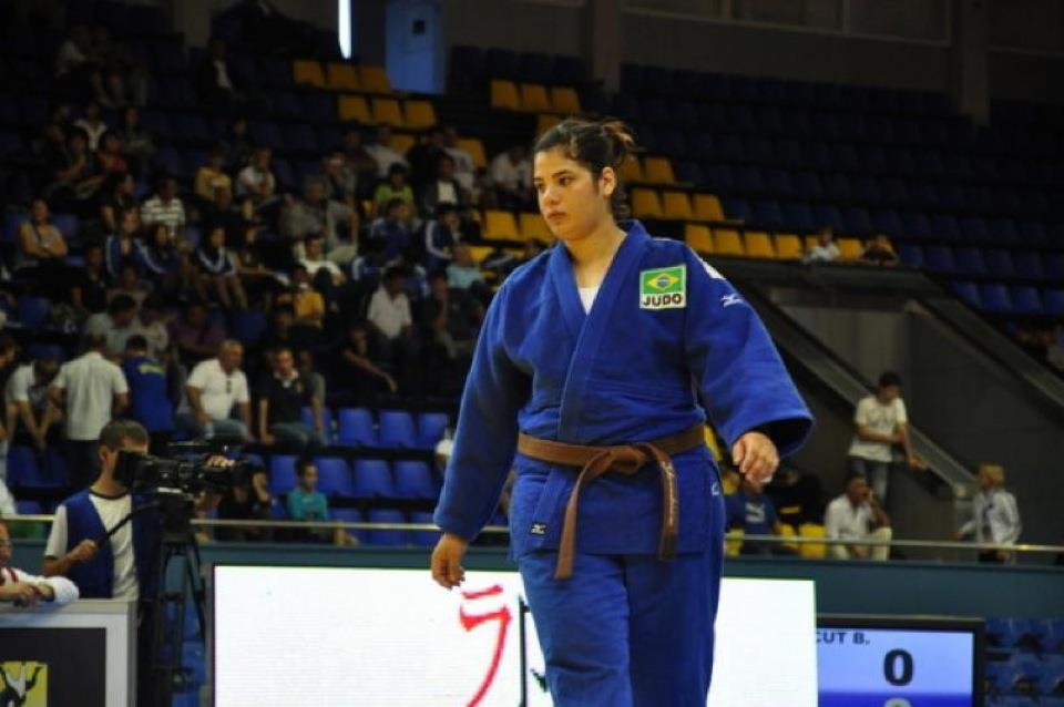 Judoca doradense Camila Gebara receberá Prêmio Brasil Olímpico