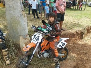 Pilotos de TL se preparam para disputar o Brasileiro de Motocross