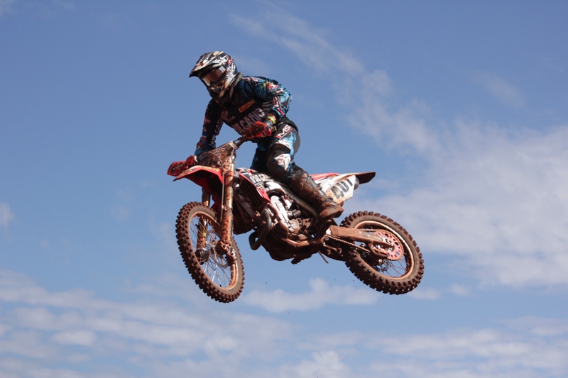 Inglês vence MX1 no Brasileiro em Três Lagoas
