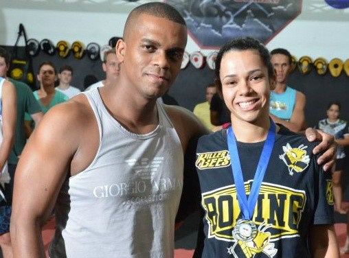 Douradenses vão ao pódio em Campeonato Brasileiro de Kickboxing