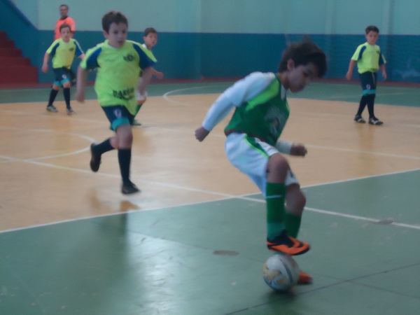 Escolinha Pelezinho ganha quatro categorias em etapa do Circuito Sul Brasileiro