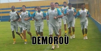 Cene apresenta 12 jogadores para o Campeonato Estadual 2014 