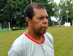 Sem clube para 2014, Mirandinha diz estar 'à disposição para trabalhar'