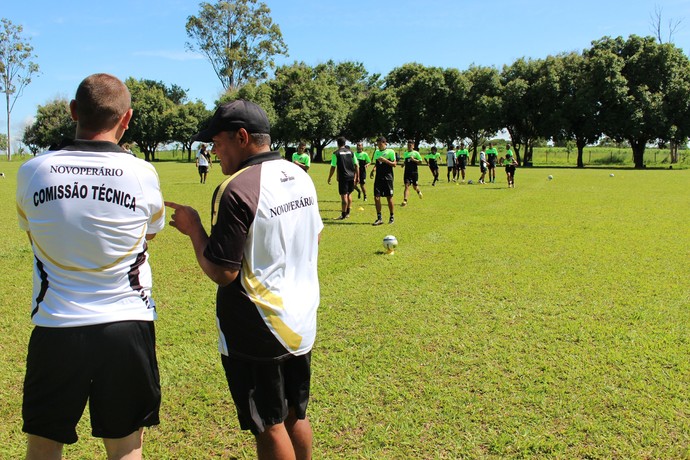 Técnico Rudney encerra hiato de 2 anos e meio longe do futebol de MS