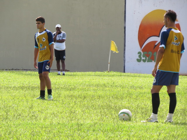 Edu Miranda quer explorar velocidade e incendiar o jogo a favor do Misto