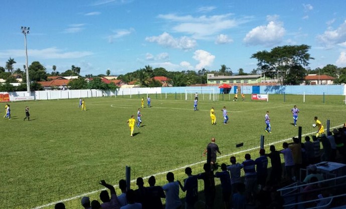 Fora de casa, Cene empata com Azulão e segue líder do Grupo A