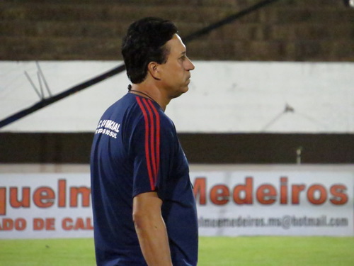 Campeonato Estadual curto faz demissão de treinadores bater recorde em MS