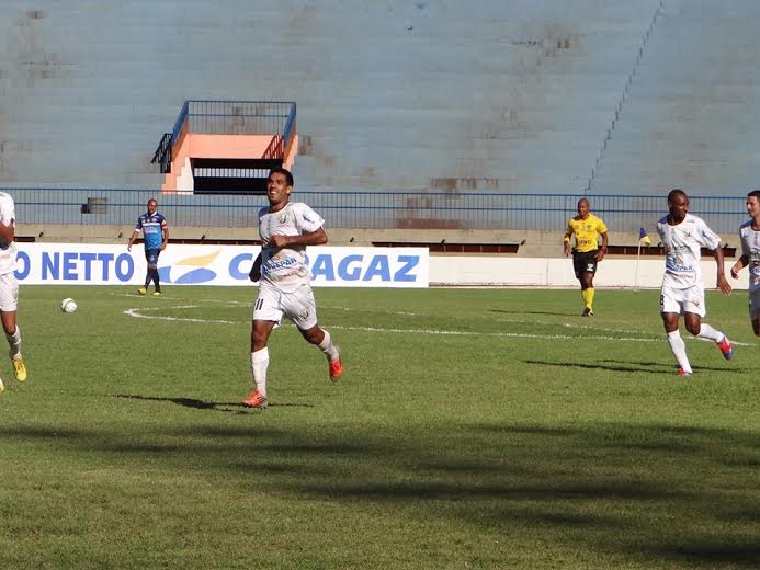 Joel pega três jogos de suspensão e desfalca o Ubiratan