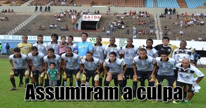 Em despedida, jogadores isentam presidente do Novoperário de culpa