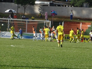 Começa venda de ingressos para Cene e Naviraiense no Morenão