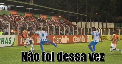 Com meias inspirados, Avaí goleia e elimina Naviraiense na Copa do BR