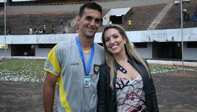 Dono da camisa 1, Moreto celebra título mas mantém olhos no Coxa