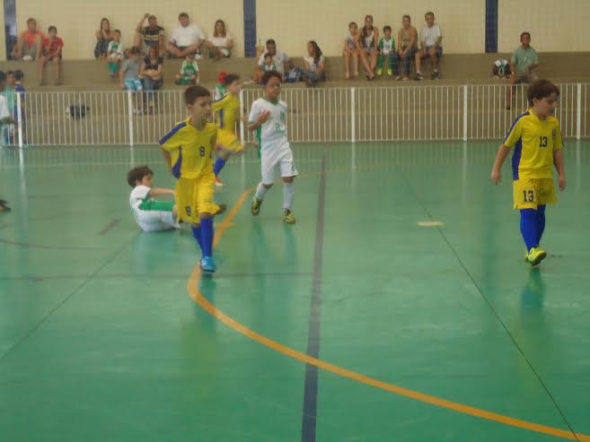 Rio Verde e Chapadão do Sul recebem a 4ª rodada da I Copa Pelezinho Estadual de futsal neste sábado
