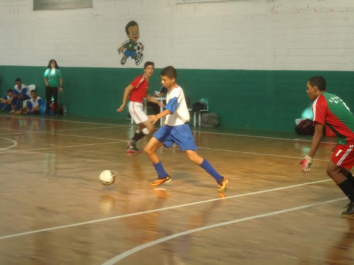 Copa Pelezinho do Ensino Médio teve rodada cheia de gols e bons jogos