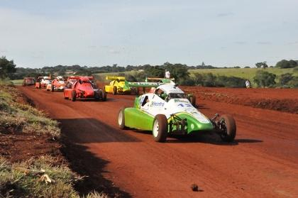 Campeonato Estadual de Velocidade na Terra continua na Capital