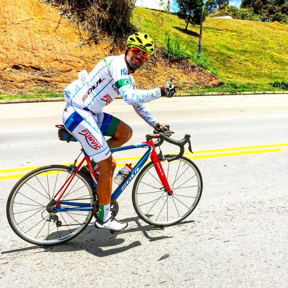 Ciclista douradense é destaque em competição na Itália
