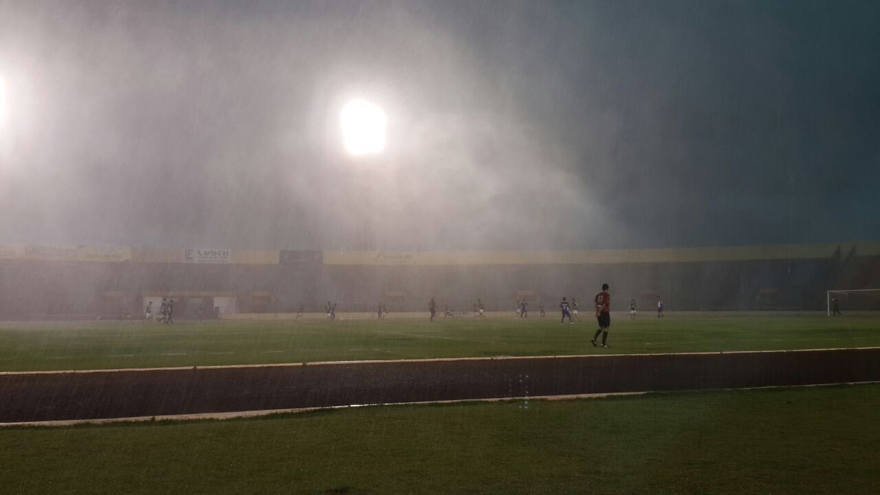 Tempestades atrapalham rodada do Estadual Sub-17