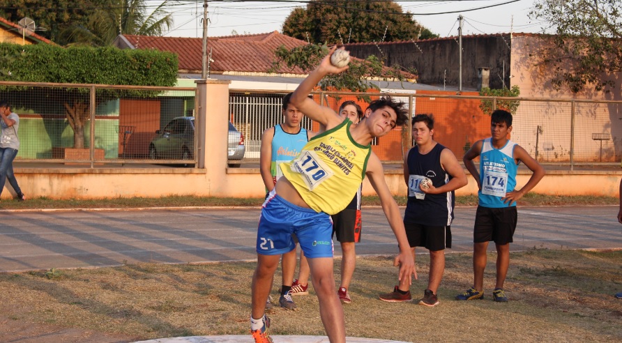 Estreantes abocanham medalha de ouro no atletismo dos Jems