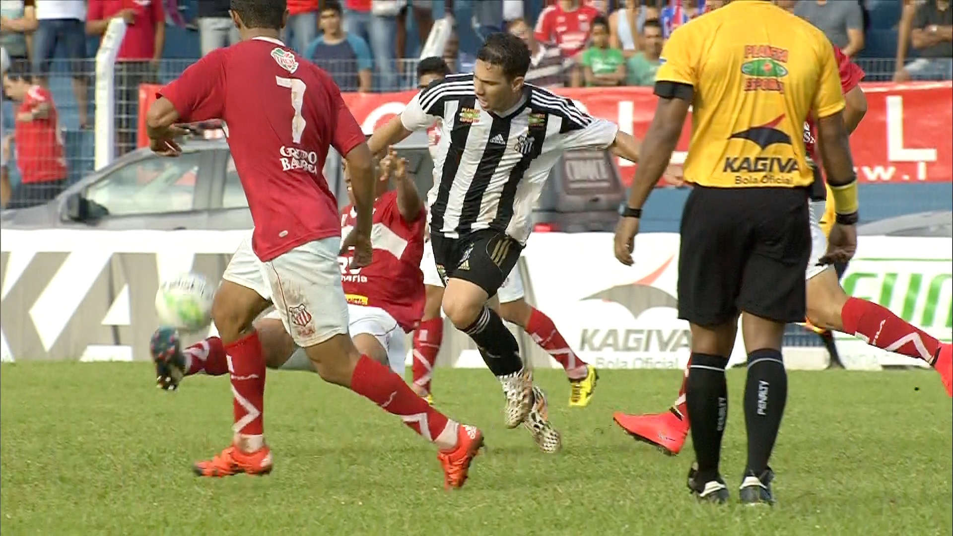 Rivais se unem, recusam Comerário sem torcida e vão ao MPE pedir liberação