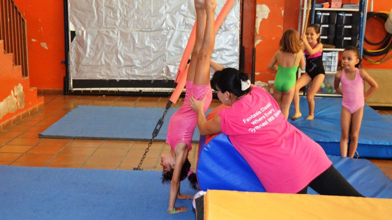 Aula experimental de ginástica artística seleciona novos talentos