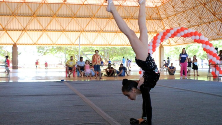 Prefeitura inicia nova turma de ginástica e atende 250 crianças