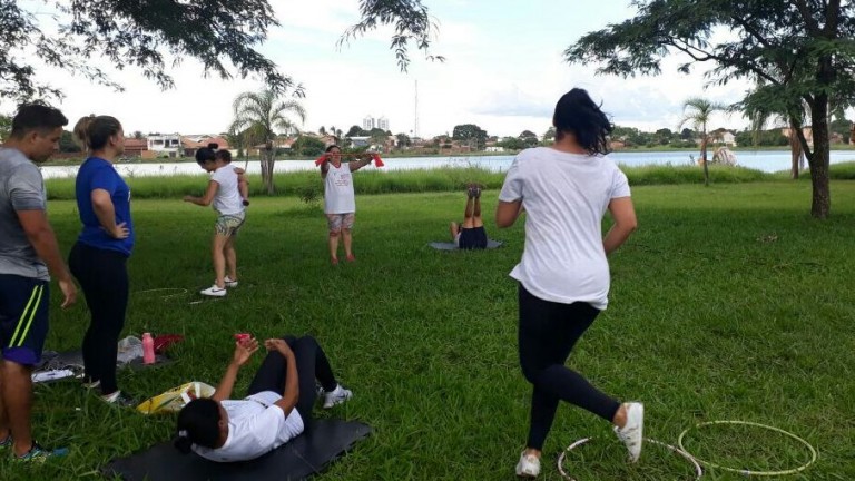 Oficina de treino funcional é mais uma opção na Lagoa Itatiaia