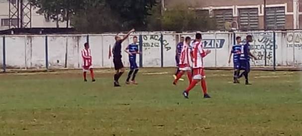 Seduc goleia Ivinhema novamente e garante última vaga nas semifinais do Sub-17