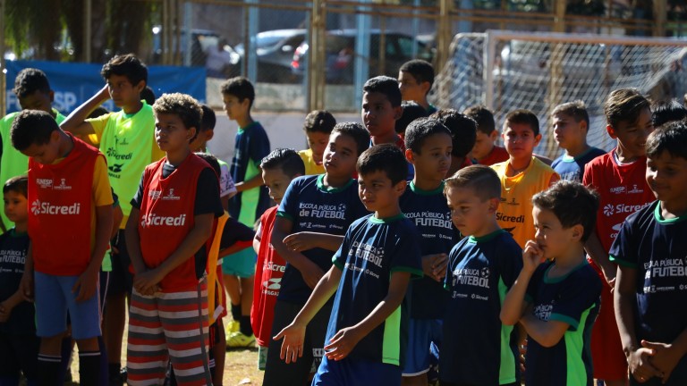 Prefeitura inaugura 14ª Escola Pública de Futebol