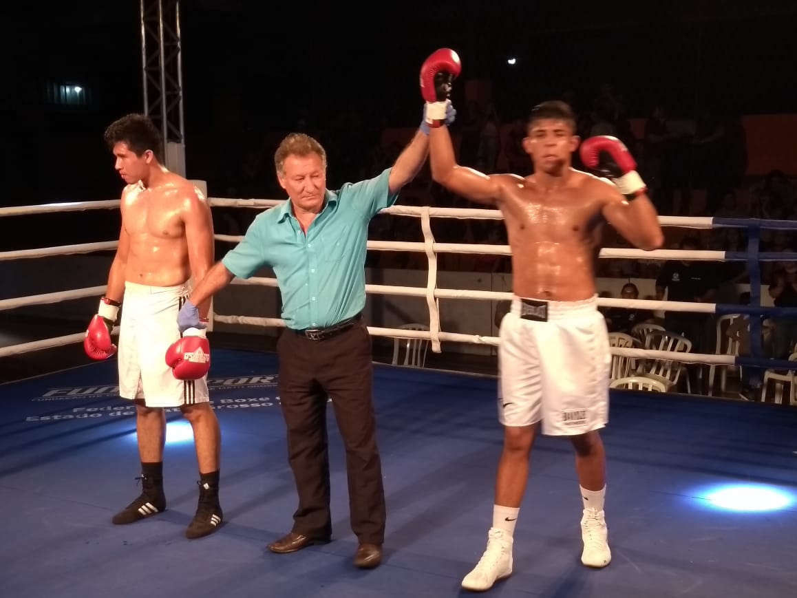 Sul-mato-grossenses derrotam bolivianos no desafio internacional de boxe