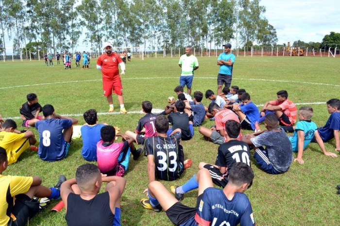 Vila Nova-GO aprova quatro atletas em peneirada em Selvíria