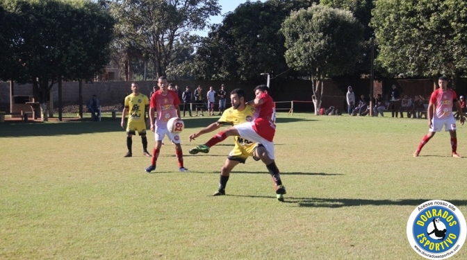 Copa dos Comerciários prosseguiu neste domingo
