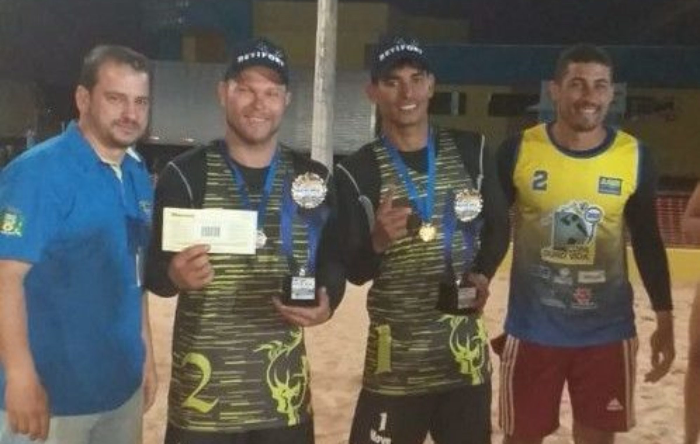 São-gabrielenses conquistam Torneio de Vôlei de Areia em Costa Rica