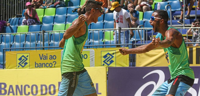 Três-lagoense Arthur Silva conquista medalha de prata no Super Praia