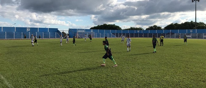 Estadual de Futebol sub-13 começa com empate em 0 a 0