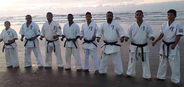 Professores de karatê de MS participam do Summer Camp