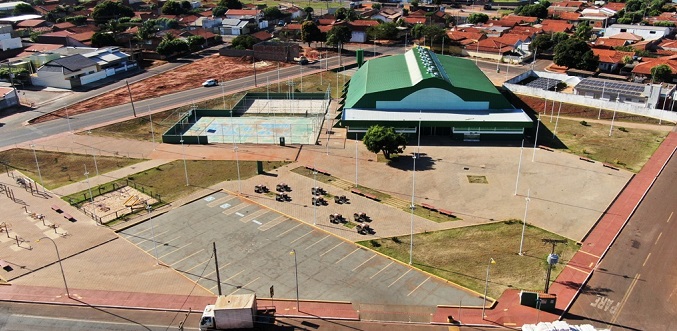 Prefeitura de Brasilândia inaugura Complexo Poliesportivo 