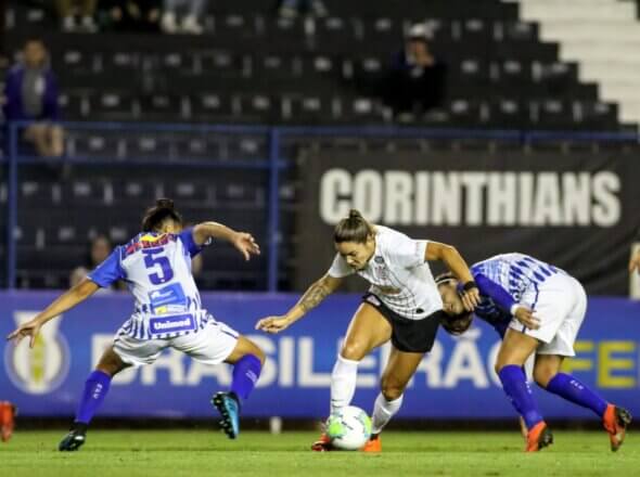 Avaí e Corinthians decidem título do Brasileiro Feminino