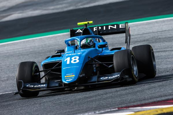 FIA F-3: Caio Collet quebra recorde e lidera testes no Red Bull Ring