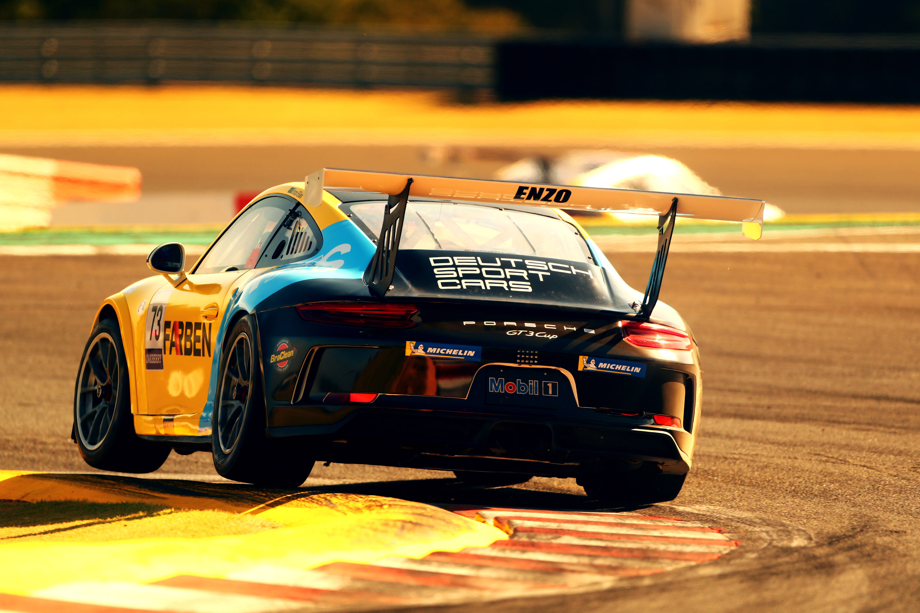 Porsche Cup: Enzo Elias desembarca em Curitiba para lutar pela vitória