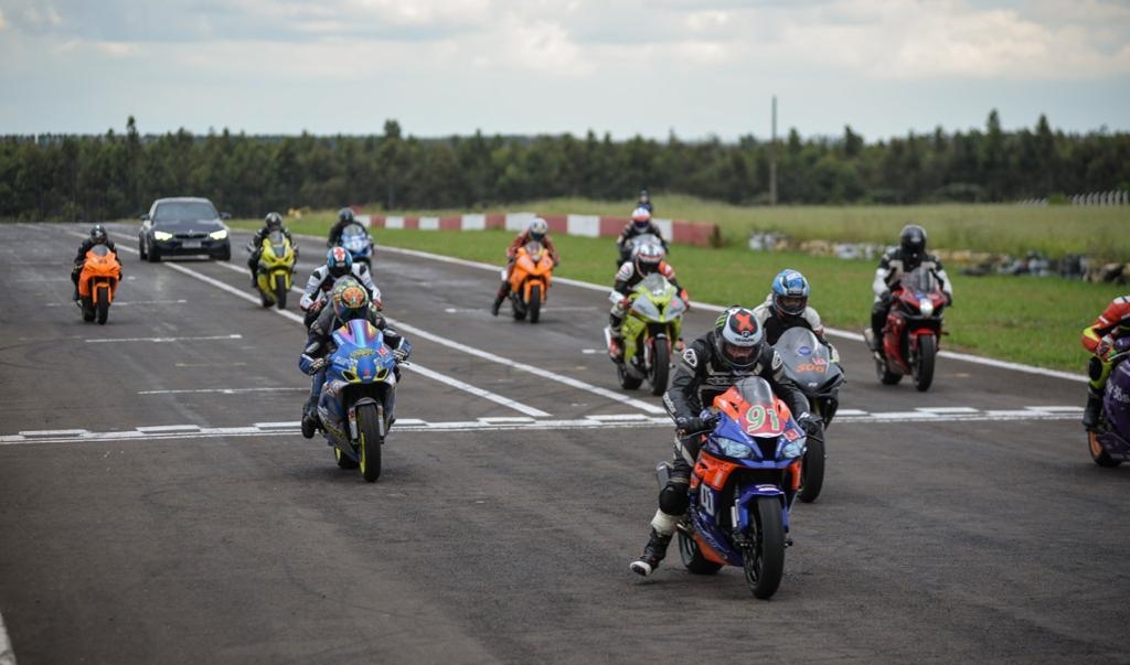 Copa HRT de Motovelocidade agita o Autódromo Internacional de CG